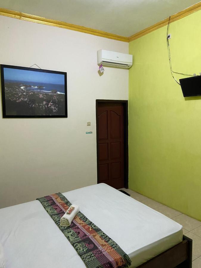 Watukarung Sackstone Guesthouse Kalak Exterior foto